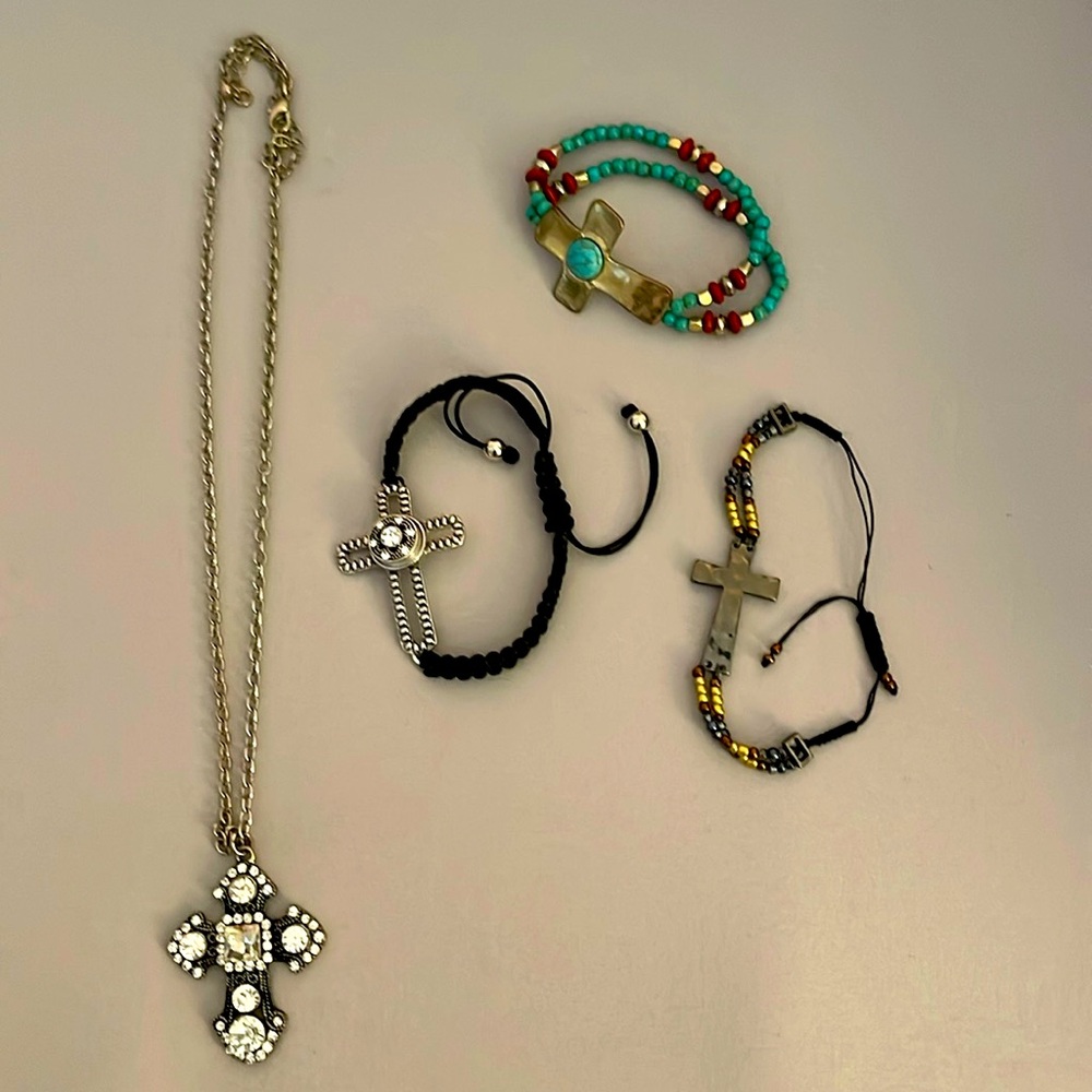 Cross necklace and bracelet set
